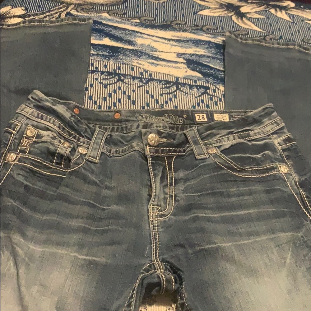 Like new Miss Me bootcut jeans